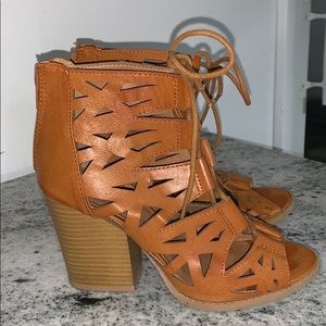 Heeled sandals